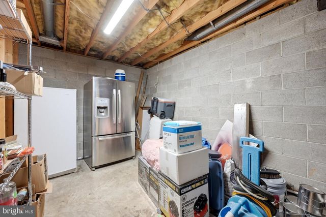 11 ASHLAWN CT, Front Royal, VA 22630
