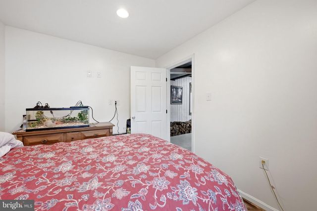 11 ASHLAWN CT, Front Royal, VA 22630