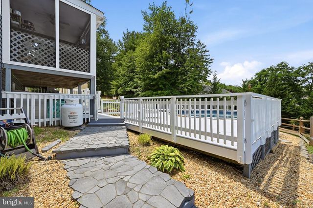 11 ASHLAWN CT, Front Royal, VA 22630
