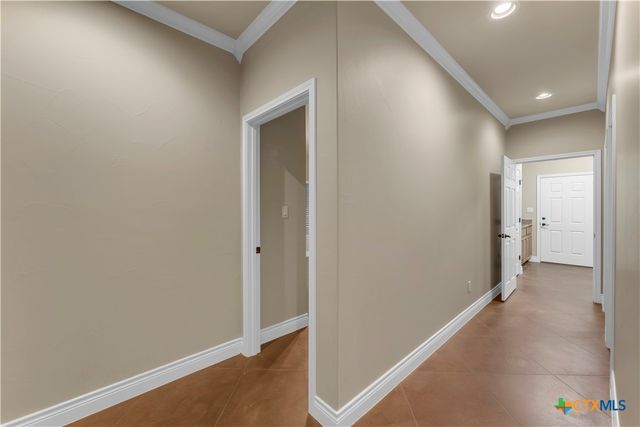 301 County Road 253, Bertram, TX 78605