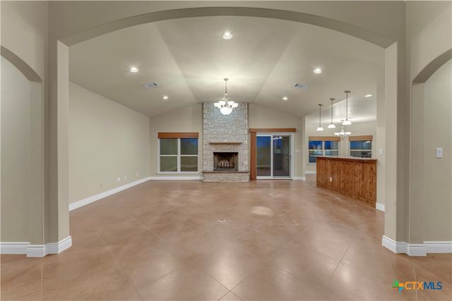 301 County Road 253, Bertram, TX 78605