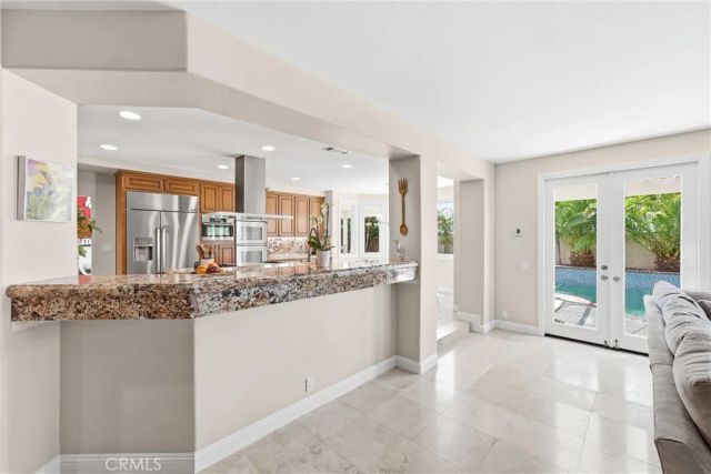 21171 Hillsdale Lane, Huntington Beach, CA 92646