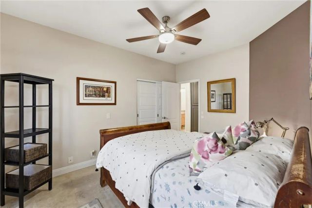 21171 Hillsdale Lane, Huntington Beach, CA 92646