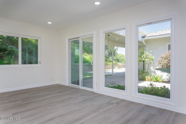 9780 Sombra Terrace, Sunland, CA 91040