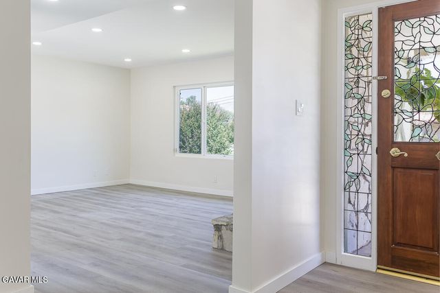 9780 Sombra Terrace, Sunland, CA 91040
