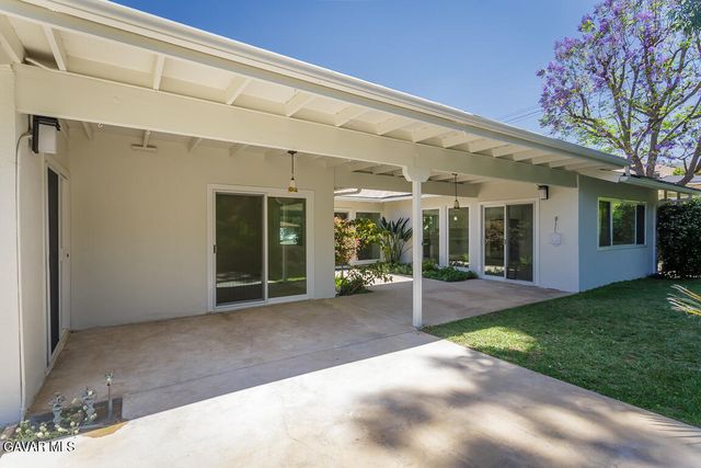 9780 Sombra Terrace, Sunland, CA 91040