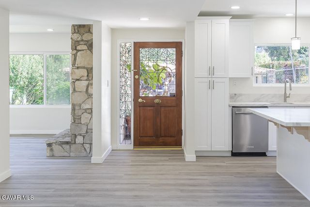 9780 Sombra Terrace, Sunland, CA 91040