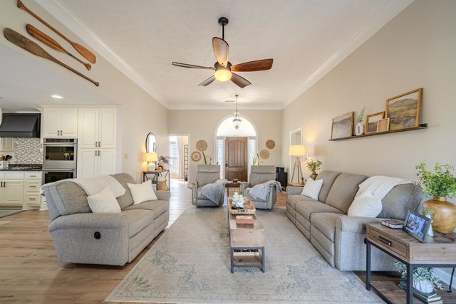 15 HAWKS NEST PATH, Savannah, TN 38372