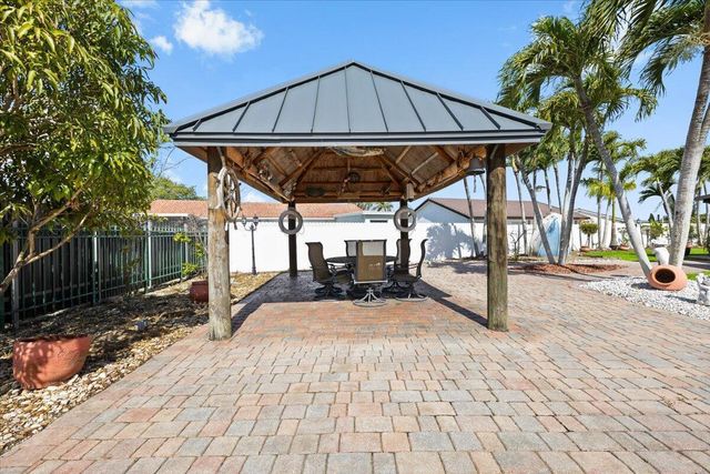 20300 SW 129th Place, Miami, FL 33177
