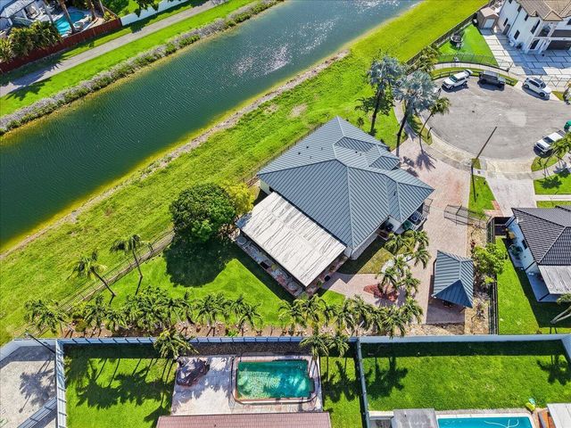 20300 SW 129th Place, Miami, FL 33177