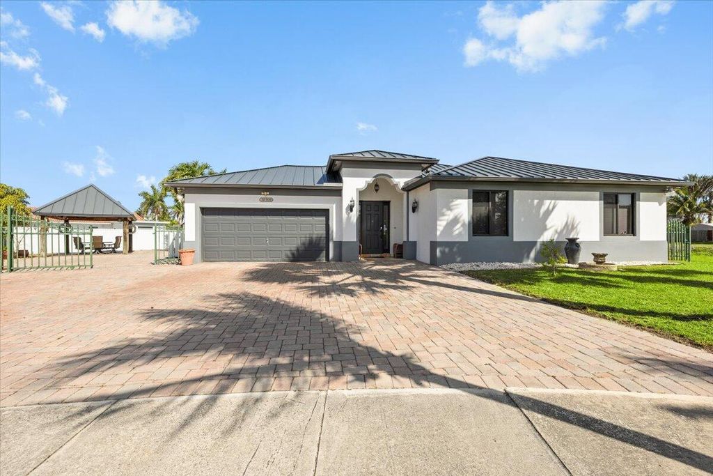 20300 SW 129th Place, Miami, FL 33177