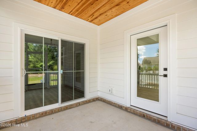 9410 Old Salem Way, Calabash, NC 28467