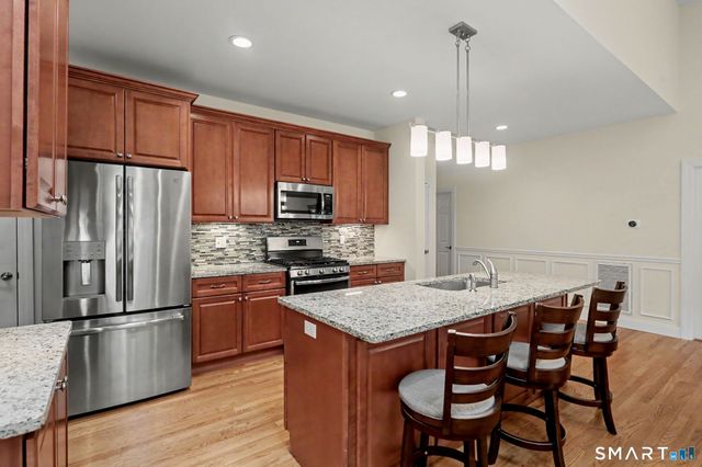 223 Meadow Brook Road 223, Oxford, CT 06478
