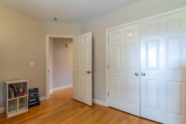 512 Twin Oaks Cir, Nashville, TN 37211