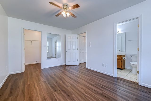 147 Woodlake Dr., Murrells Inlet, SC 29576