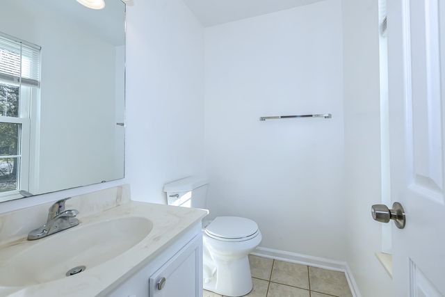 147 Woodlake Dr., Murrells Inlet, SC 29576