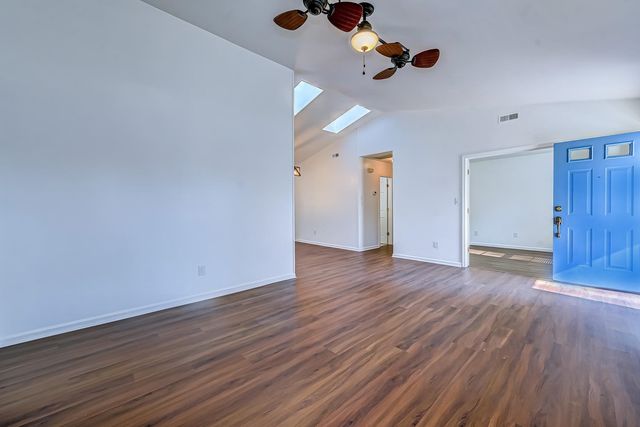 147 Woodlake Dr., Murrells Inlet, SC 29576