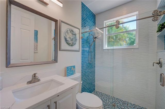 2112 Amargo WAY, Naples, FL 34119