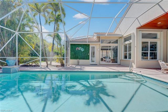 2112 Amargo WAY, Naples, FL 34119