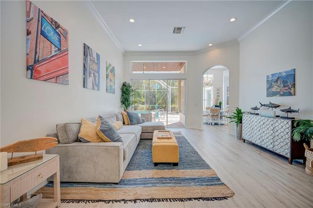 2112 Amargo WAY, Naples, FL 34119