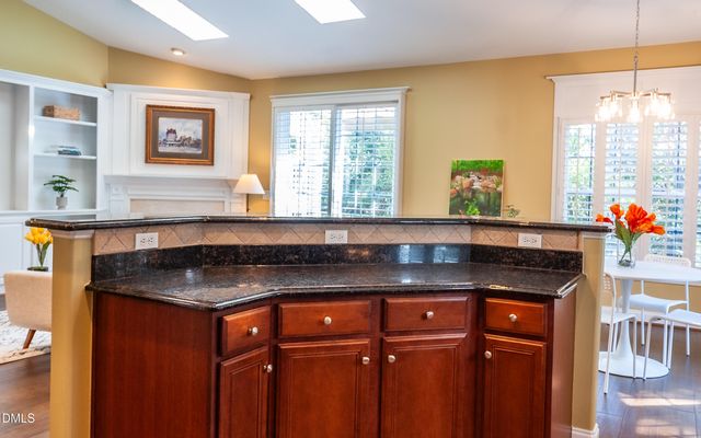 2708 Jamestown Court, Burlington, NC 27215