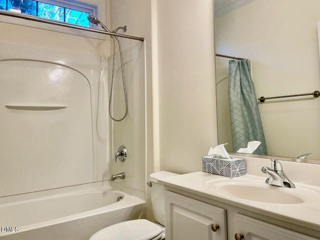 2708 Jamestown Court, Burlington, NC 27215