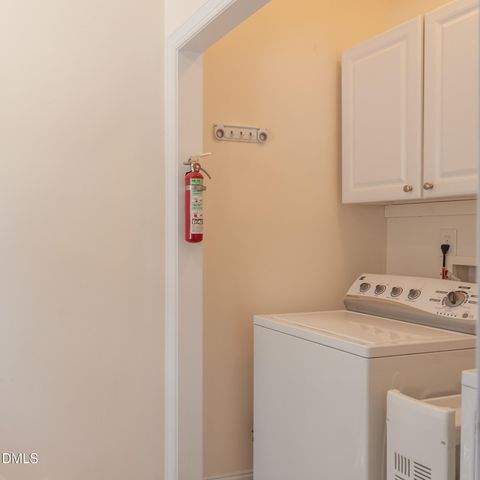 2708 Jamestown Court, Burlington, NC 27215