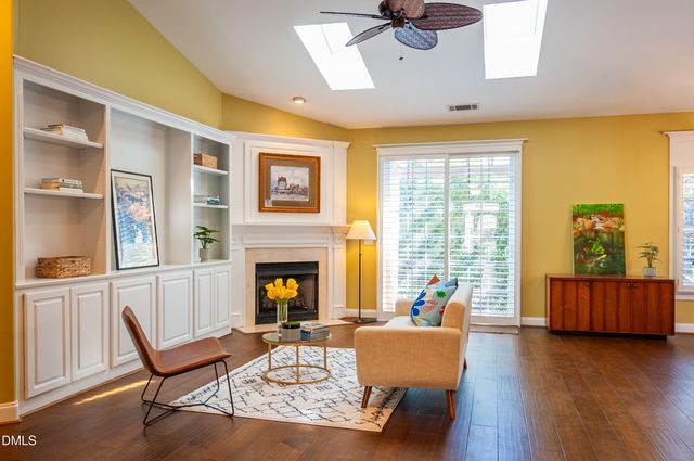 2708 Jamestown Court, Burlington, NC 27215