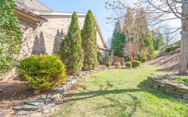 2708 Jamestown Court, Burlington, NC 27215