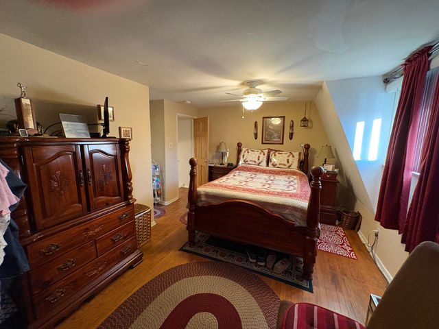 1045 FOSTER ST, Philadelphia, PA 19116