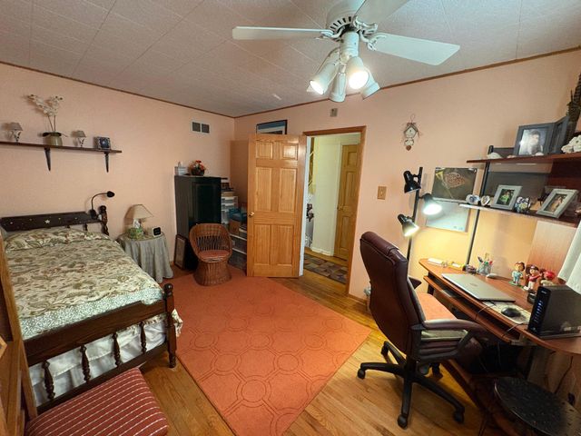 1045 FOSTER ST, Philadelphia, PA 19116