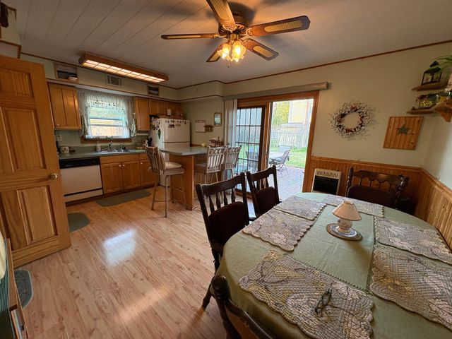 1045 FOSTER ST, Philadelphia, PA 19116