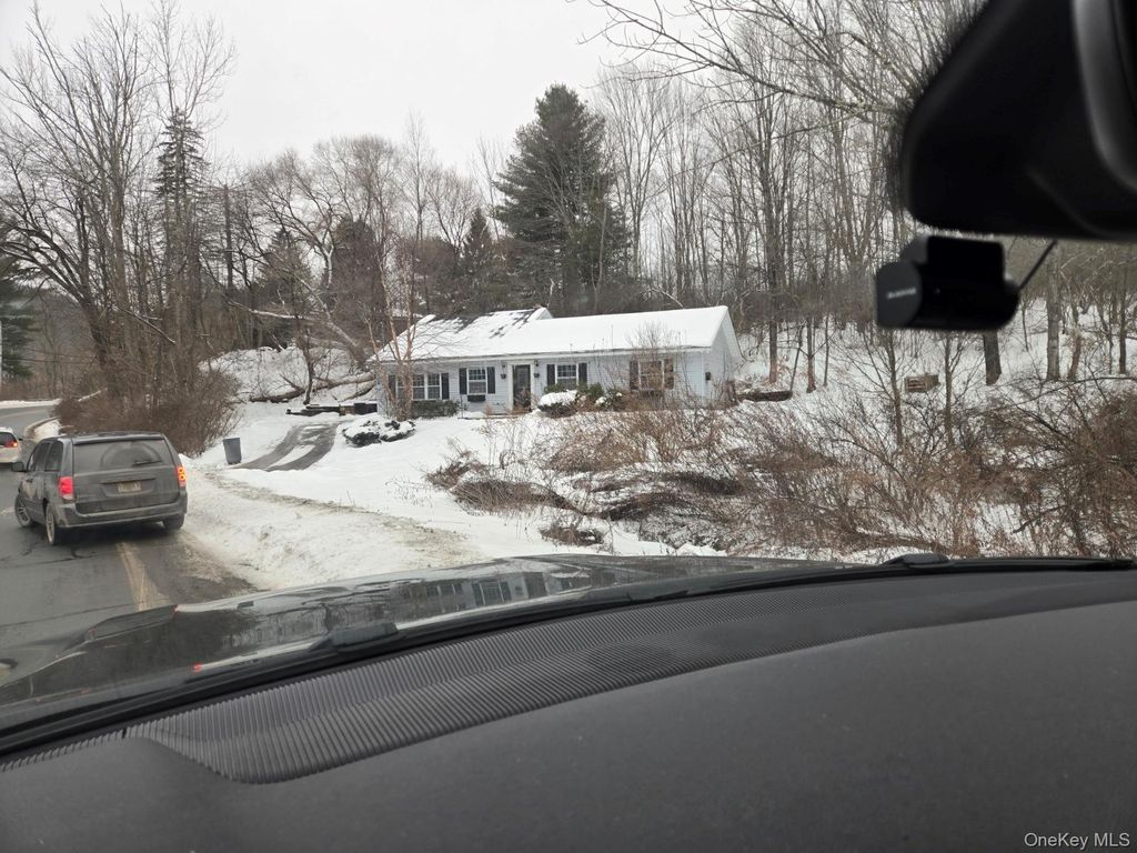 4714 State Route 52, Jeffersonville, NY 12748