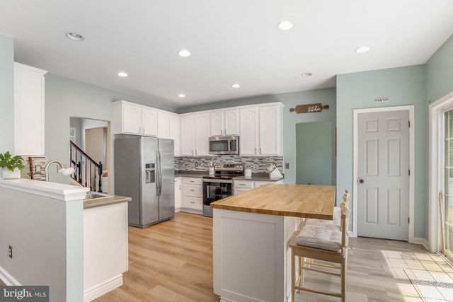 6 COSTABELLA CT, Milford, DE 19963