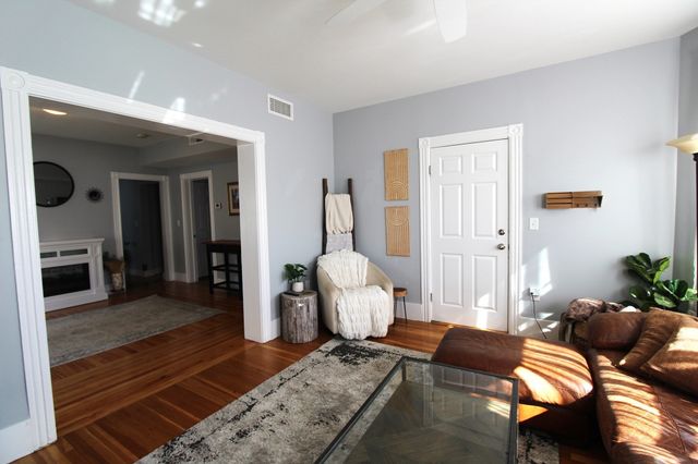 88 Ocean Avenue 2, Salem, MA 01970