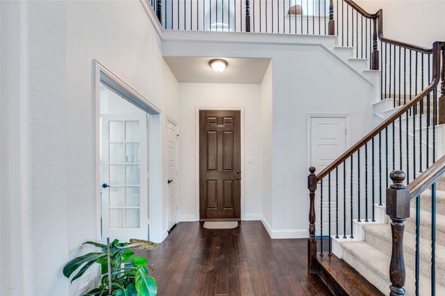 7213 W Nirvana Circle, North Richland Hills, TX 76182
