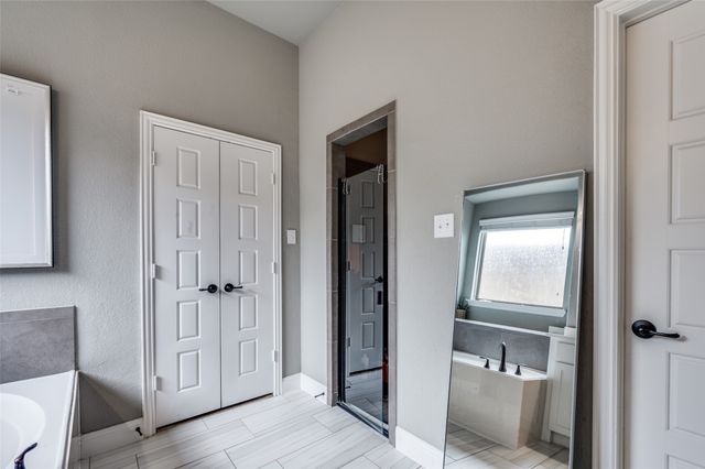 7213 W Nirvana Circle, North Richland Hills, TX 76182