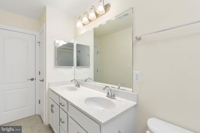804 HOLLY CORNER RD, Fredericksburg, VA 22406