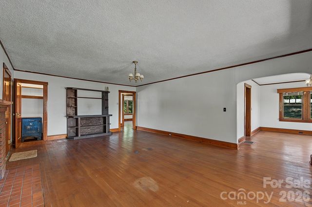 314 Trammell Avenue, Canton, NC 28716