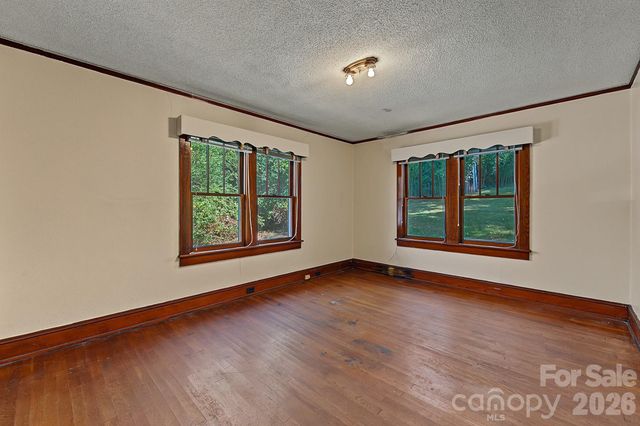 314 Trammell Avenue, Canton, NC 28716