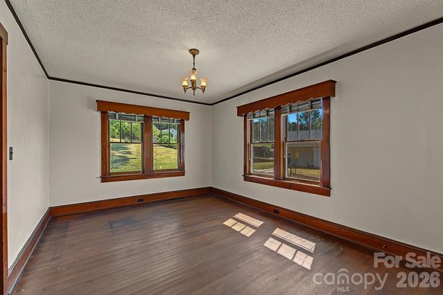 314 Trammell Avenue, Canton, NC 28716