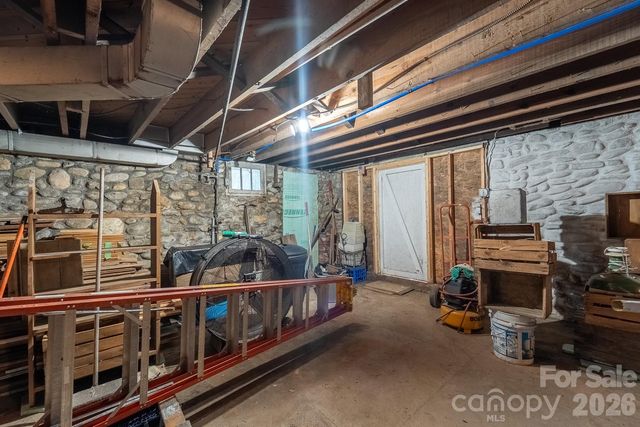 314 Trammell Avenue, Canton, NC 28716