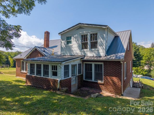 314 Trammell Avenue, Canton, NC 28716