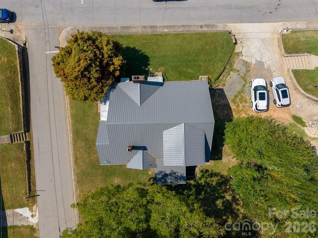 314 Trammell Avenue, Canton, NC 28716