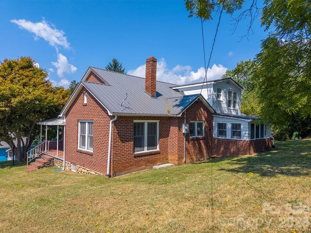 314 Trammell Avenue, Canton, NC 28716