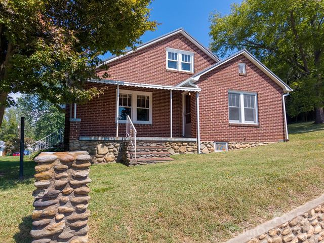 314 Trammell Avenue, Canton, NC 28716