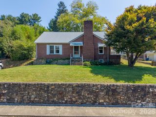 314 Trammell Avenue, Canton, NC 28716