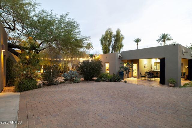 146 E MARIPOSA Street, Phoenix, AZ 85012