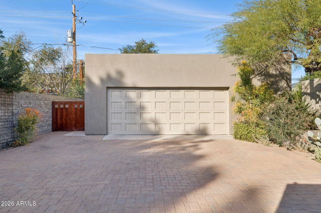 146 E MARIPOSA Street, Phoenix, AZ 85012