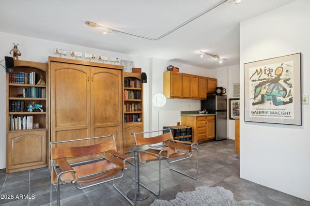 146 E MARIPOSA Street, Phoenix, AZ 85012